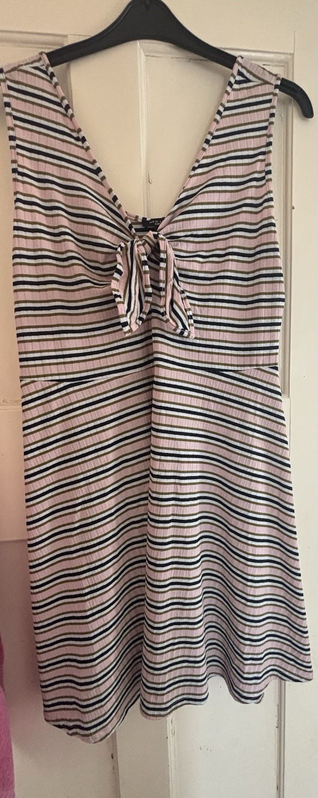 New Look Curves Women’s Plus Striped Ribbed V-Neck Tie-Front dress UK 20