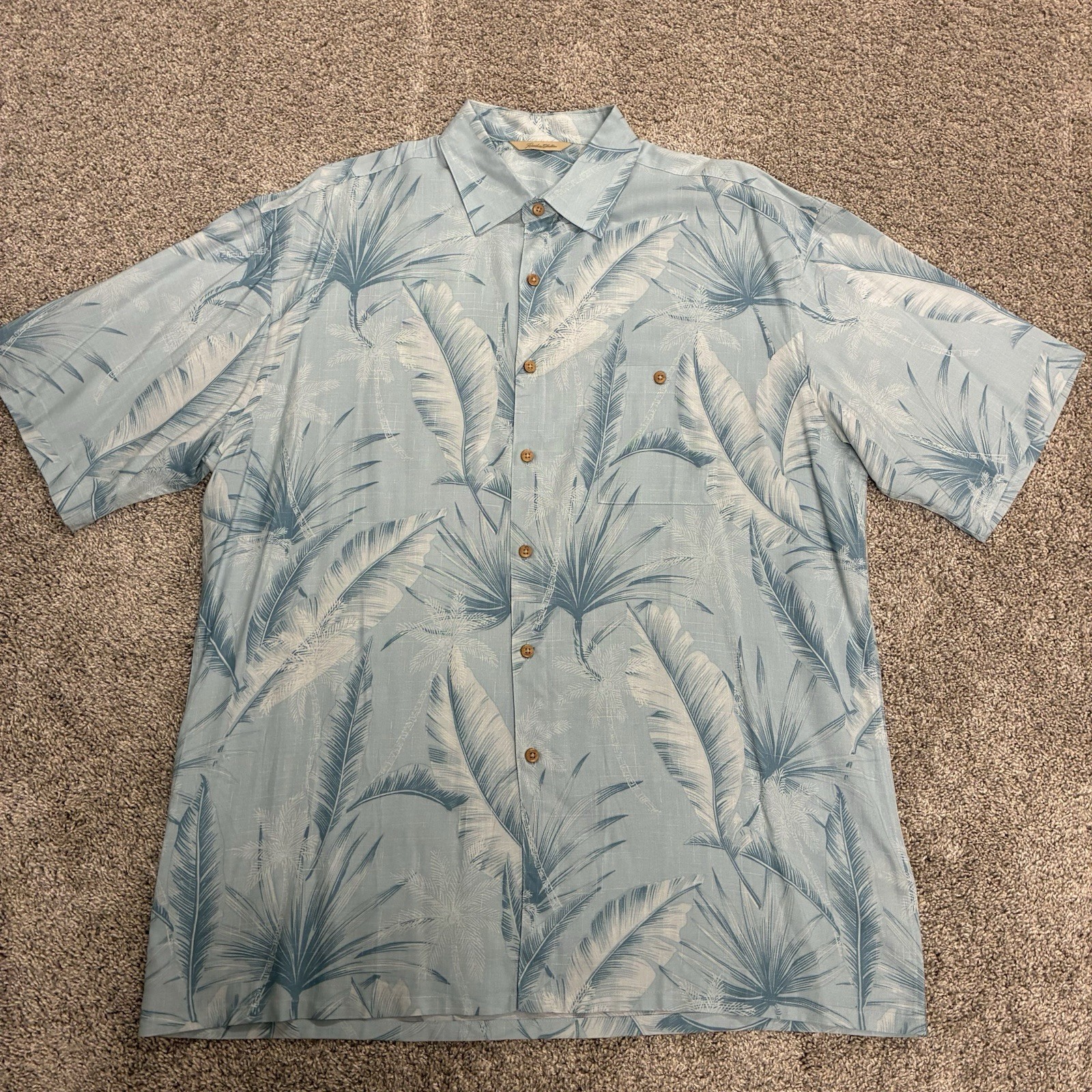 Paradise Collection Tropical Palm Leaf Button Up Shirt – Men’s Large Blue Rayon