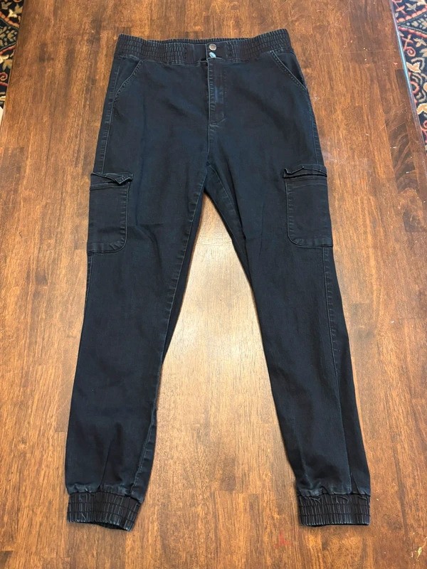 V.I.P. Black Cargo Jogger Pants Size 15/32 Stretch Cotton Blend