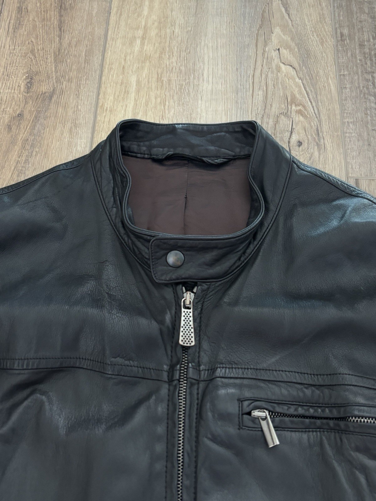 VKNAGRANI Mens Black Lambskin Leather Cafe Racer Moto Jacket Italy 48 US 38 M