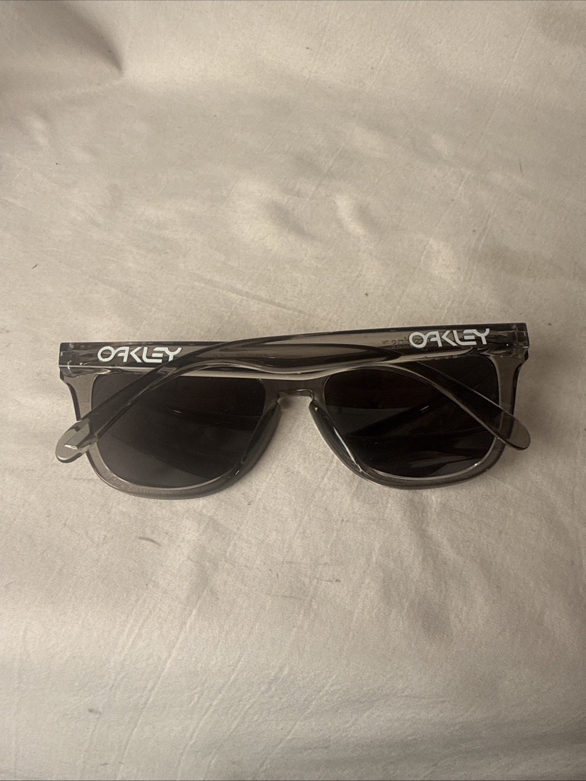 Oakley Frogskins 009013-1155 Sunglasses Full Rim Prizm Polarized Lens 55-17-139