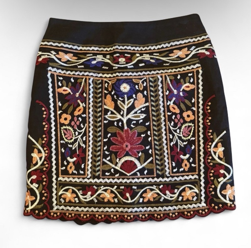 Anthropologie Embroidered Skirt Colorful Black Back Hidden Zipper boho