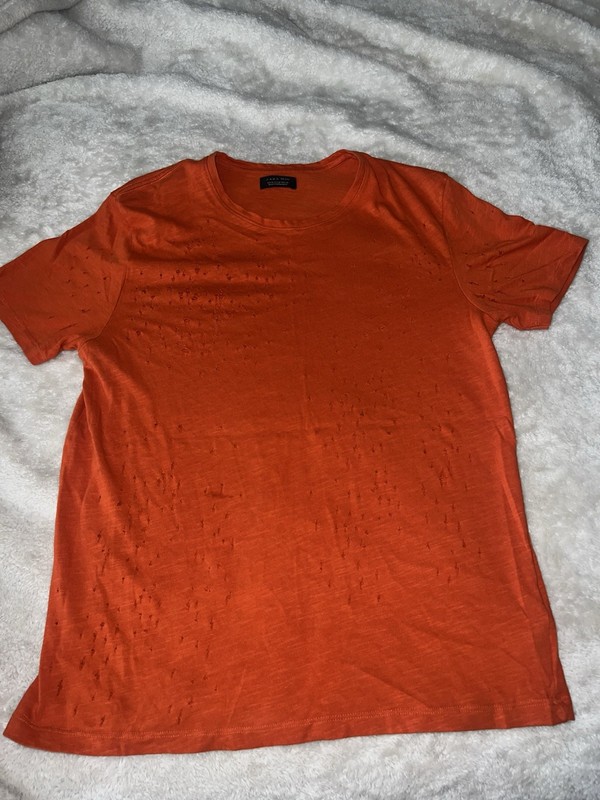 ZARA MAN Men’s Orange Distressed Knit Crew Neck Short Sleeve T-Shirt Size S