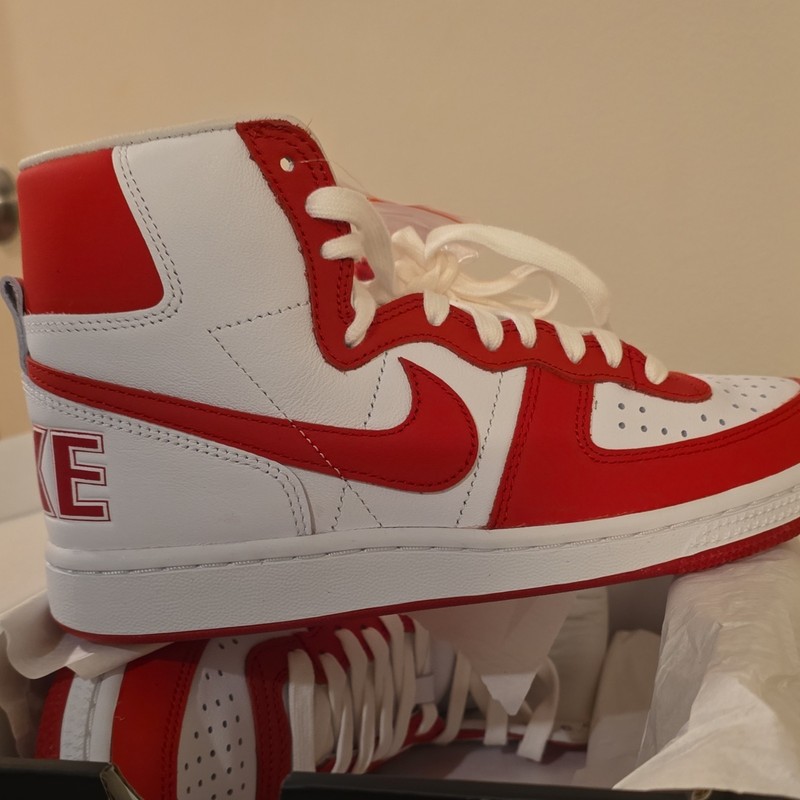 Nike Terminator High SP Men’s High Top Leather Lace-Up Sneakers Red/White gallery