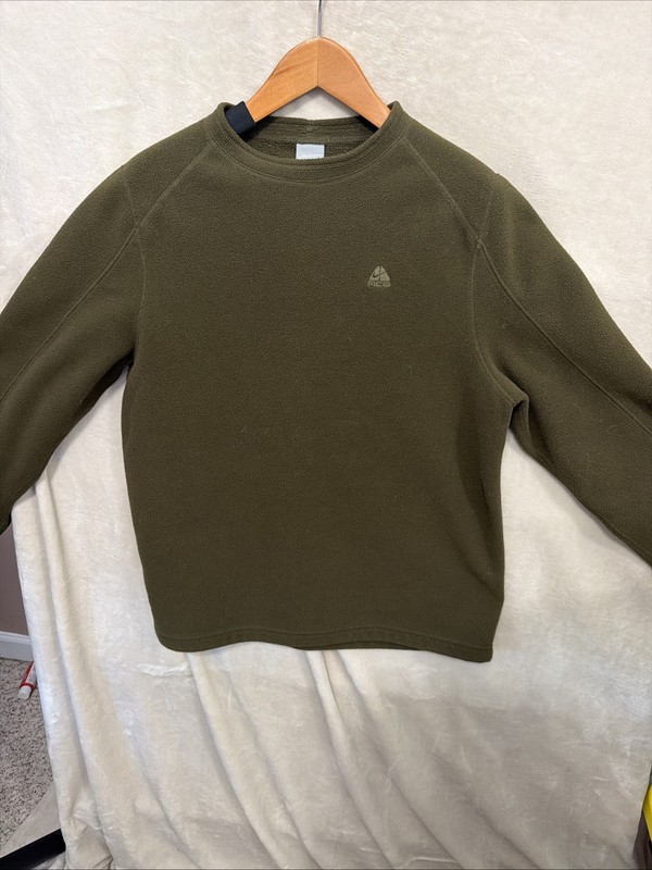 Nike ACG Sweatshirt Men MED Green Crewneck Pullover All Conditions Gear Fleece
