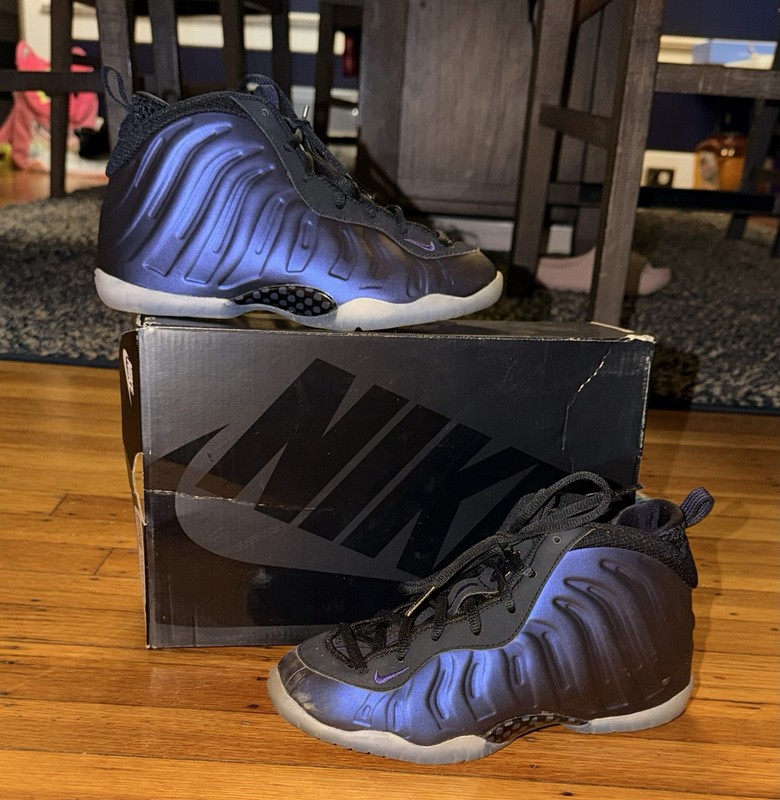 Nike Little Foamposite One Eggplant Purple Sneakers, Size 3Y FJ1256-001