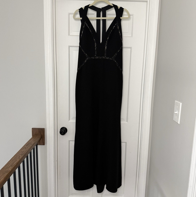 BCBGMAXAZRIA PENELOPEY Black Long Gown 10 Sleeveless V-Neck Lace Trim Lined Zip