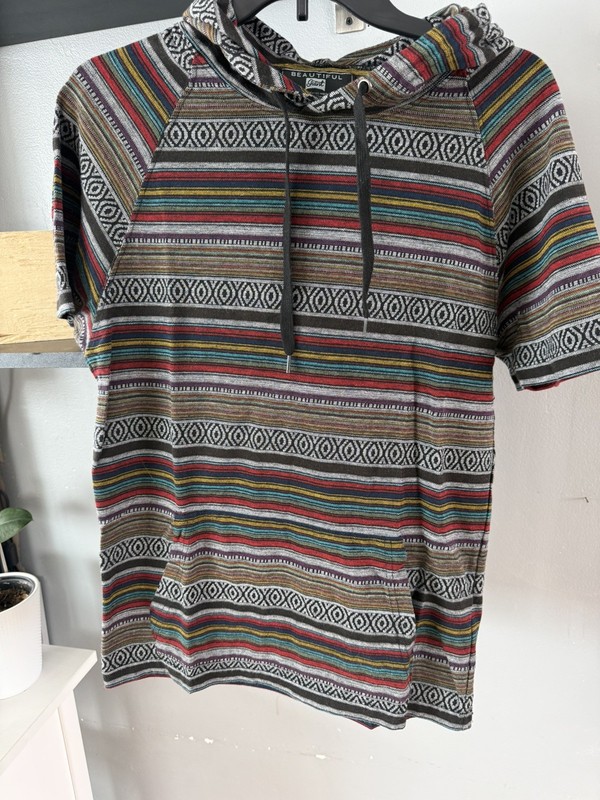 Beautiful Giant Tribal Hoodie Short Slv Shirt Striped Multicolor S Unisex 