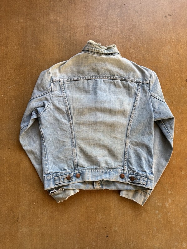 VTG 70s Wrangler Light Wash Distressed 124MJ Trucker Cowboy Denim Jean Jacket (M gallery