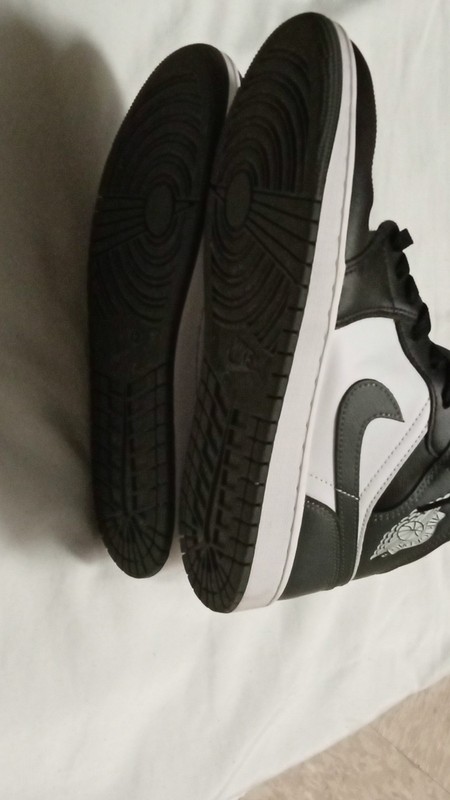 Jordan Air size 9.5men Iron Grey Black White DQ8426-001 Men’s Athletic Sneakers
