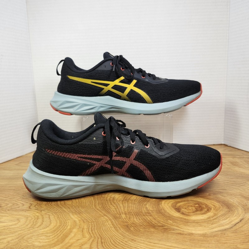 Asics Shoes Mens 9.5 Versablast 2 Running Sneaker Black Yellow Red 1011B334 gallery