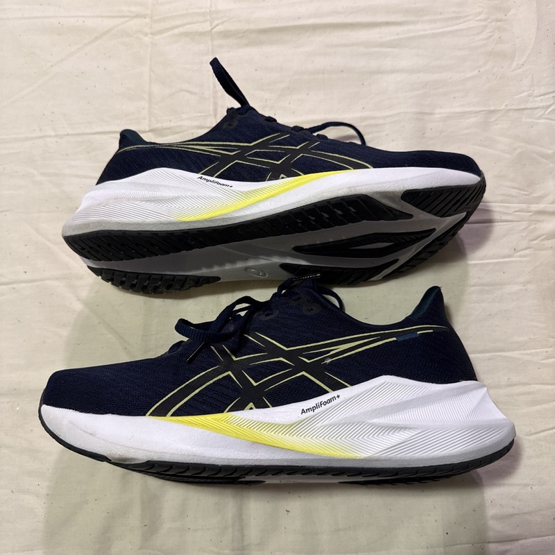 ASICS Men's Versablast 4 Running Shoes-Navy Blue/Yellow-Size: 9 gallery
