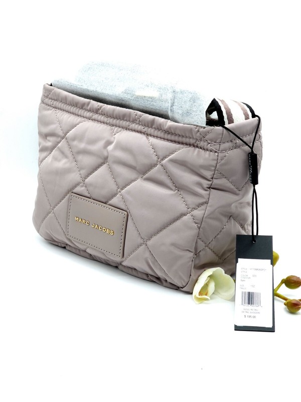 Marc Jacobs Quilted Nylon Messenger Crossbody Bag Bark New GL02304116 gallery