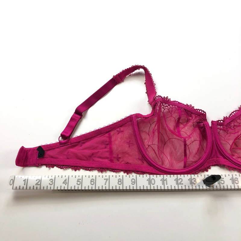 Chantelle Bra Unknown Size / 29 Band D/DD Cup Unlined Underwire Lace Pink gallery