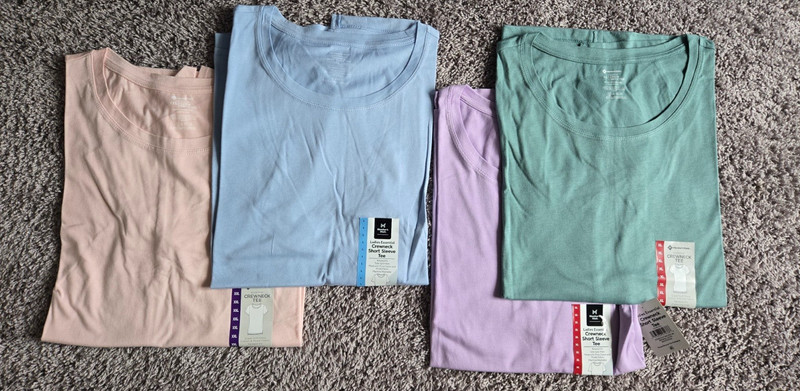 Women’s Ladies Essential Solid Tee Shirt Short Sleeve Crew Neck Casual Top NWT