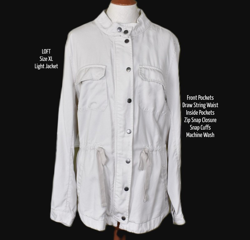 LOFT Light Jacket XL Long Sleeve Zip Snap Front Pockets Draw String Machine Wash