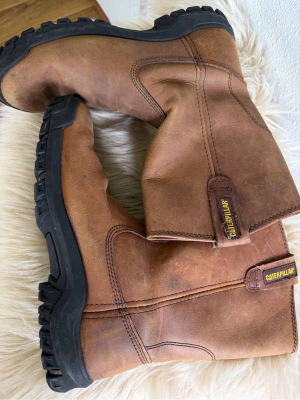 CAT Caterpillar Leather Work Boots Mens Size 8 Brown Pull On Safety Workwear