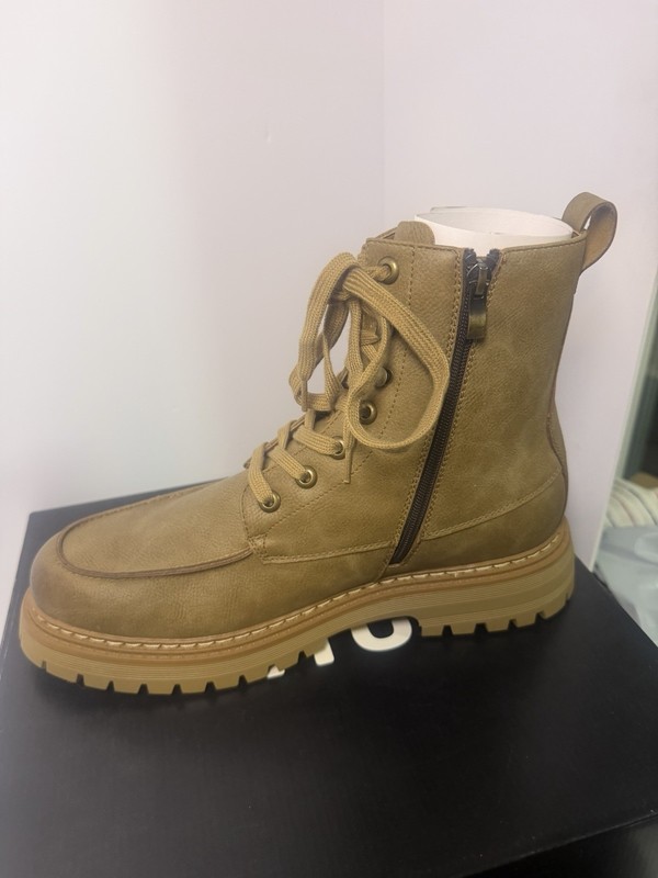 New Madden NYC Mens Faux Leather McCoyy Boots Comfort Foam Insole Taupe Size 12 gallery