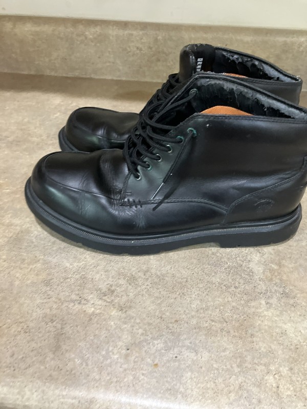mens black timberland boots size 11 pre owned in fair condition gallery