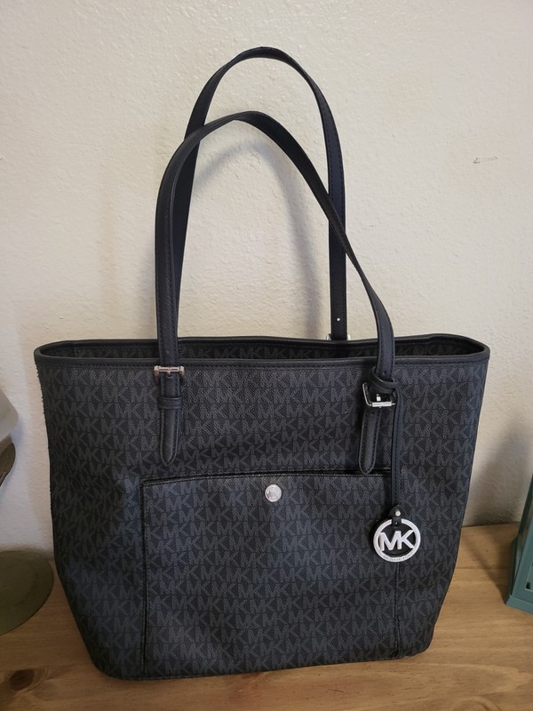 Michael Kors Black Monogram Large Tote Zip Compartment Charm Inner Pockets