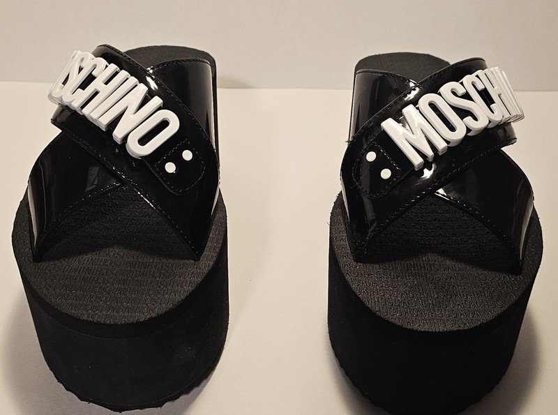 NEW with Box Moschino Couture! Women’s Platform Slides with Logo. Size 40 (9)