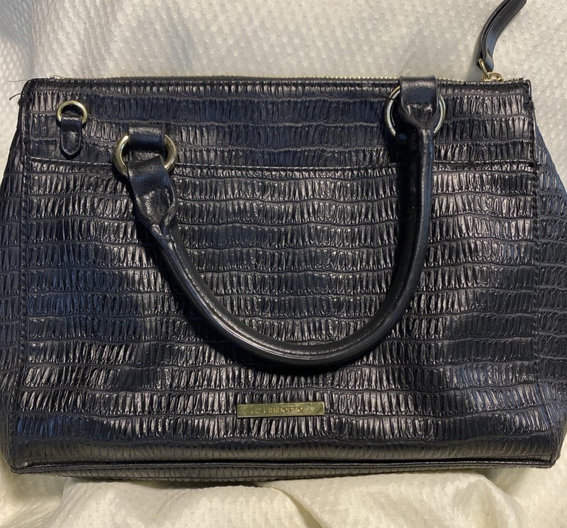 LIZ CLAIBORNE Black Glossy Croc Textured Top Handle Purse