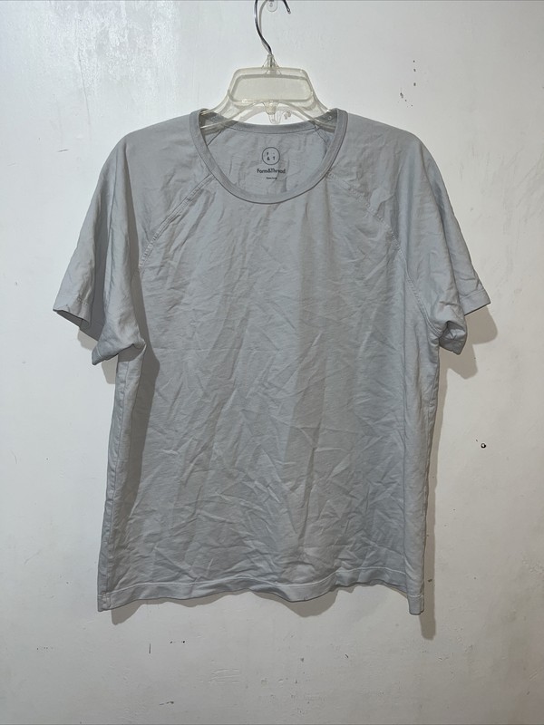 Form & Thread T Shirt Mens XL Beige Gray Short Sleeve Crew Basic Flaws