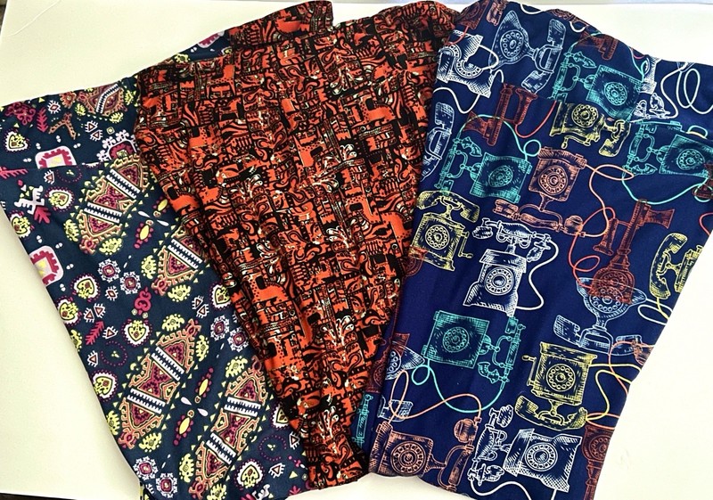 LuLaRoe Tall & Curvy Leggings Lot 3 Geometric Multicolor High Rise Ankle