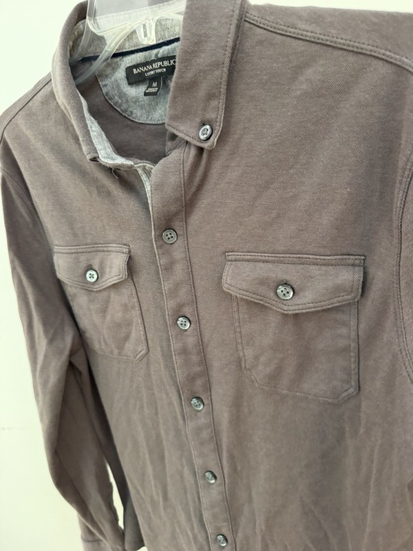 Banana Republic Luxury Touch Men's M Gray Solid Long Sleeve Button-Down Shirt gallery