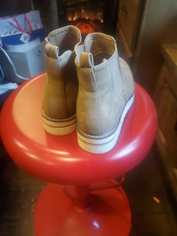 3 Pairs of shoes/ 1 Pair of Womens ankle boots 2 pairs of womens sandels Size 7 gallery