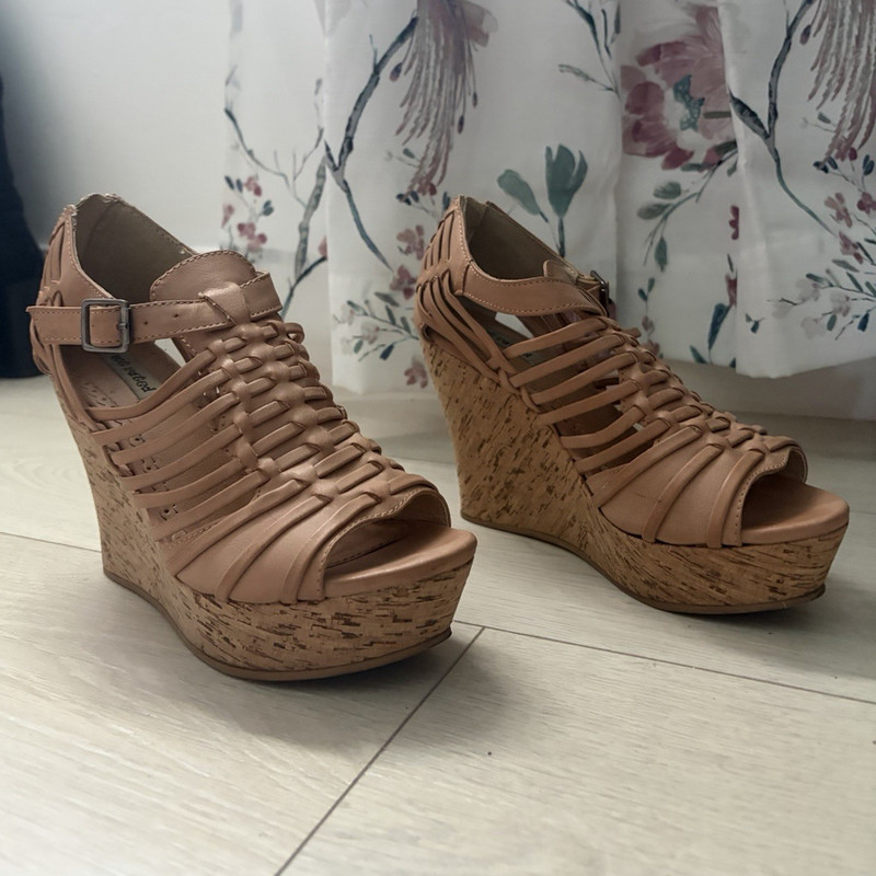 Not Rated Women’s Tan Gladiator Platform Wedge Heels Ankle Strap Open Toe 7