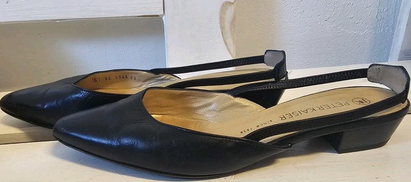 Peter Kaiser slingbacks size 39(6) genuine leather shoes dark blue gallery
