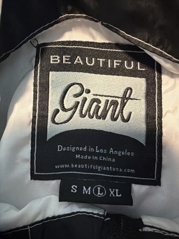Beautiful Giant L men’s black and white hooded windbreaker gallery