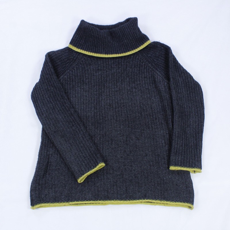 Bartolini Italia Women’s Sweater – Charcoal Gray with Lime Green Trim – Size XS
