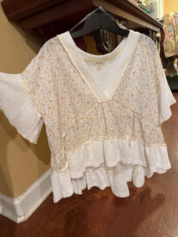 POL floral V-neck ruffle peplum flutter short sleeve pullover blouse S gallery
