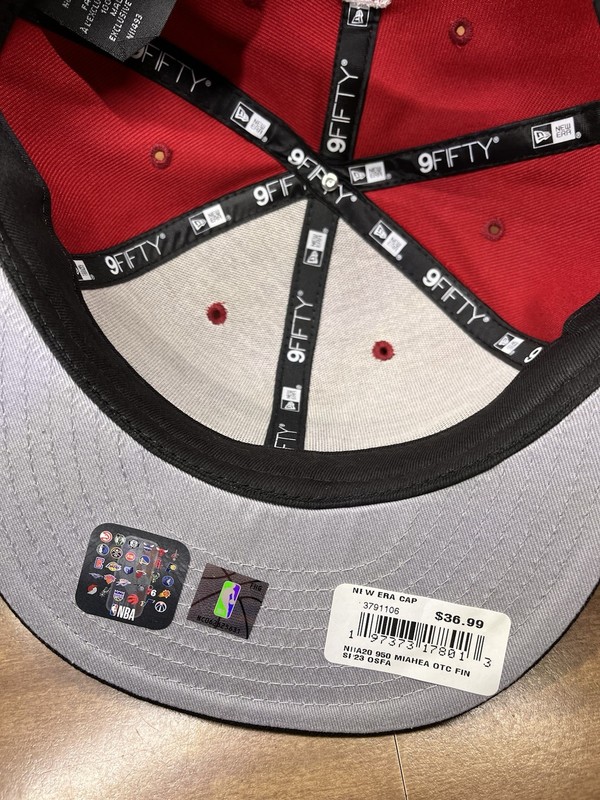 New Era Miami Heat Embroidered Logo NBA Finals 22 23 Red 9fifty SnapBack Hat gallery