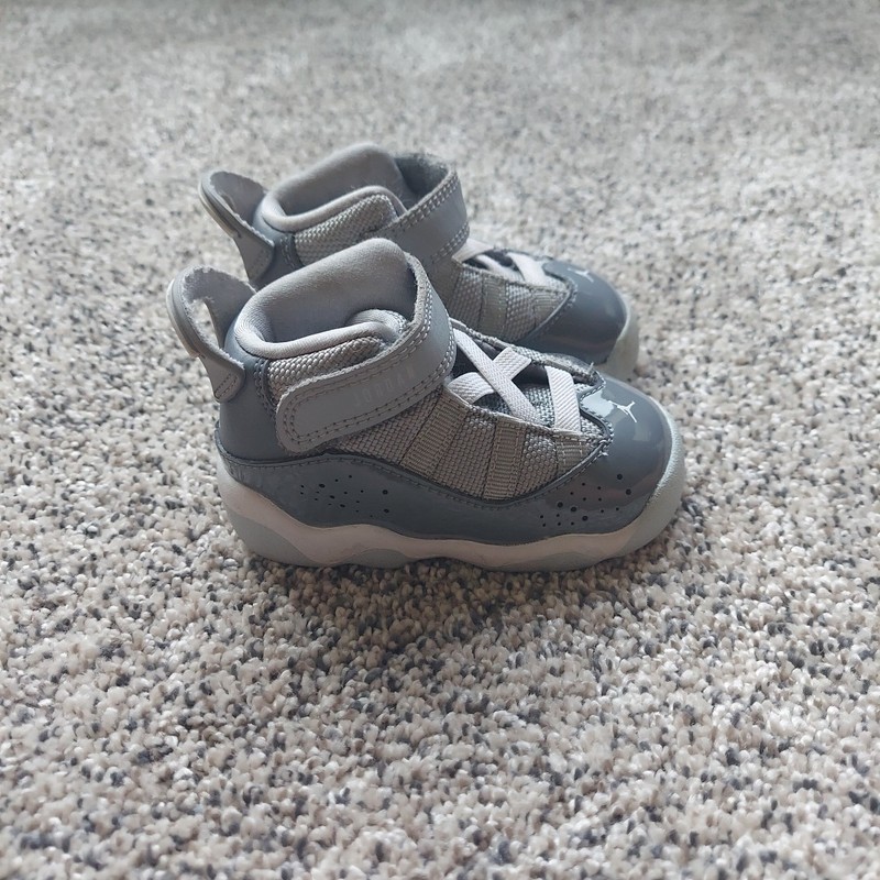 Jordan 6 Rings TD ‘Cool Grey’ (size us 4C)