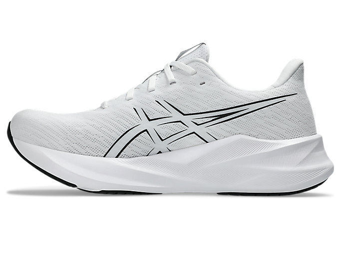 ASICS Running Shoes VERSABLAST 4 1011B984.100 White / Black gallery