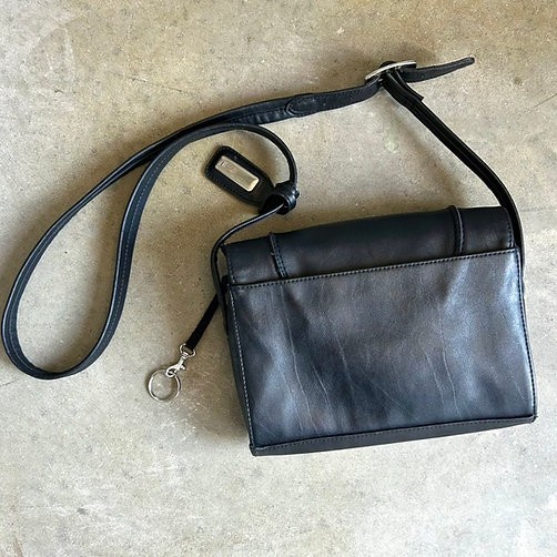 Liz Claiborne 90s Women's Black Faux Leather Compartment Shoulder Bag Vintage gallery