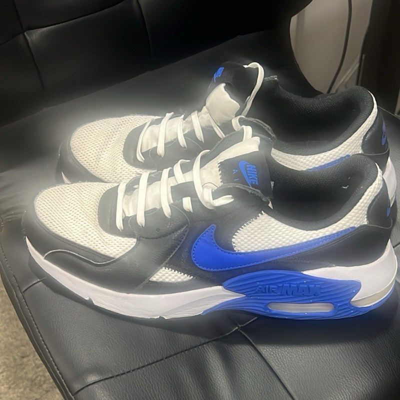Nike Air Max Men’s Low Top Colorblock Sneakers White/Black/Blue Lace-Up