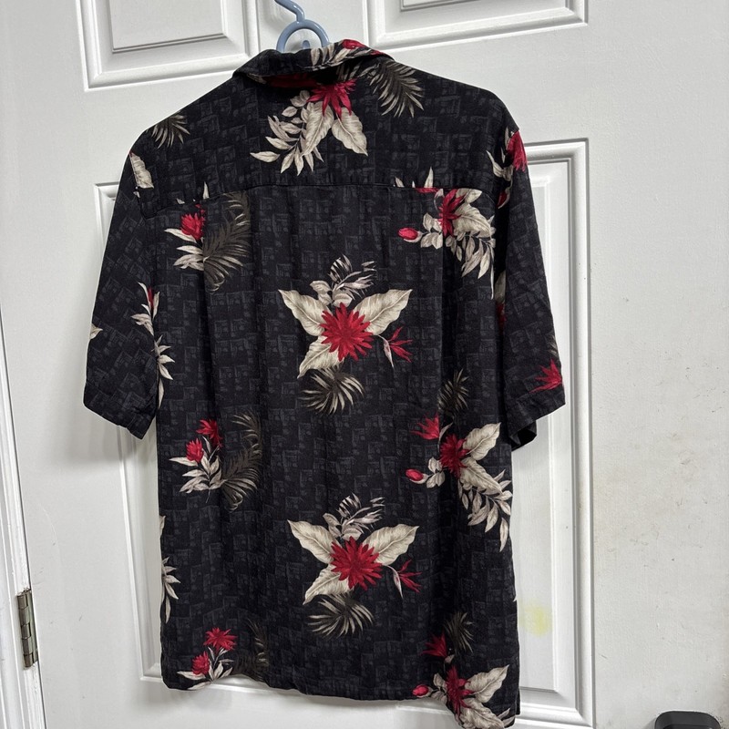 Caribbean Joe Island Hawaiian Shirt Men's M Black/Red Floral Button Up gallery