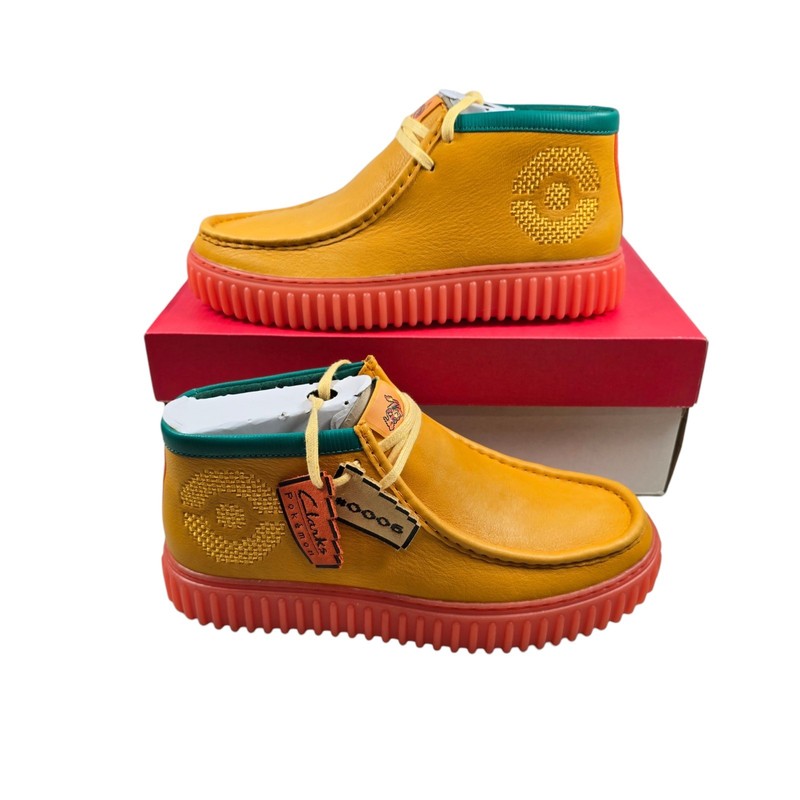 Clarks Torhill Explore x Pokémon Orange Leather Charizard Chukka Boots, Men’s 11