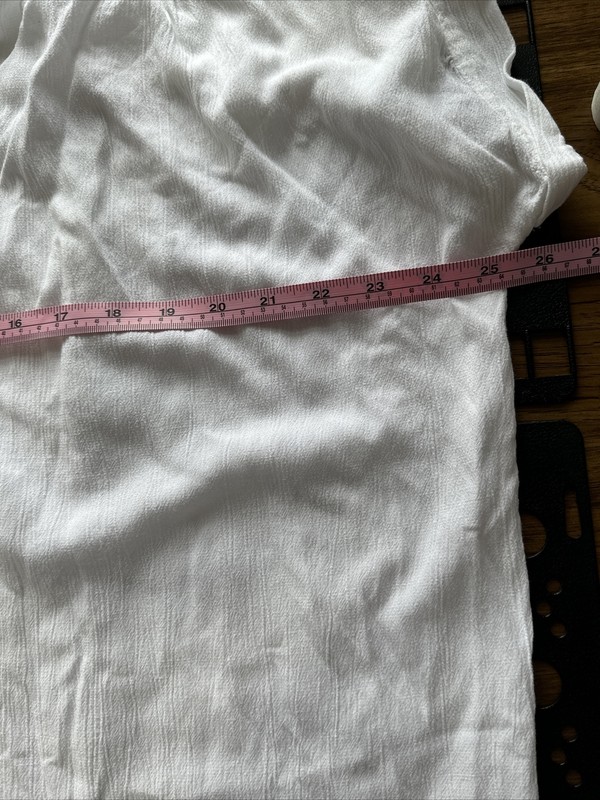 Women’s Loft White Petit Top 3/4 buttons. XXLP gallery