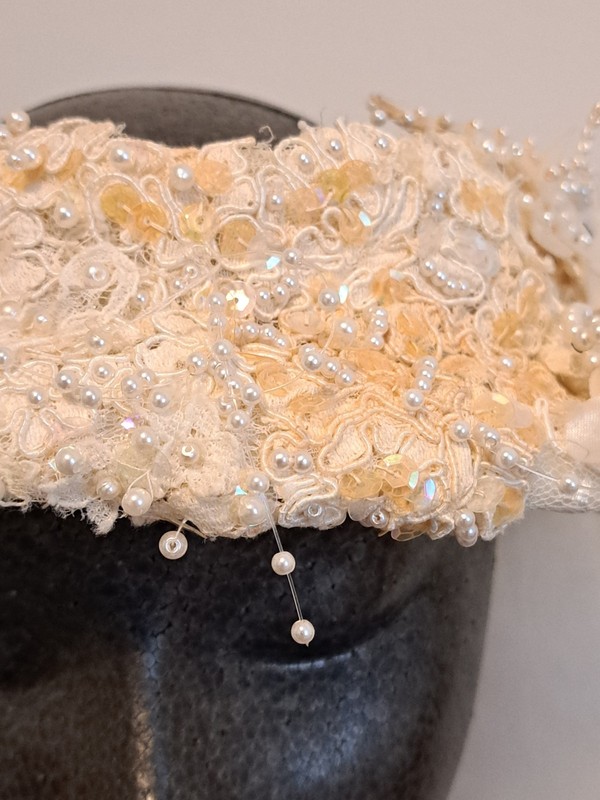 Vintage Structured Bridal Tiara Headdress 3D Organza /Faux Pearl Accents gallery