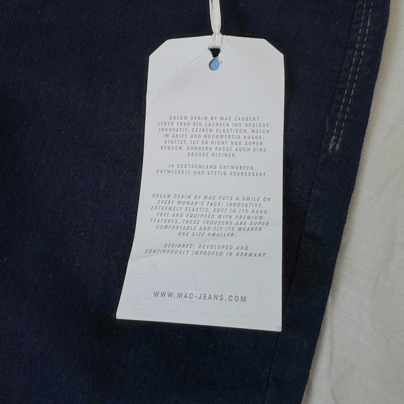 NWT MAC Dream Jeans Straight Dark Wash Women's 34x30 Premium Denim gallery
