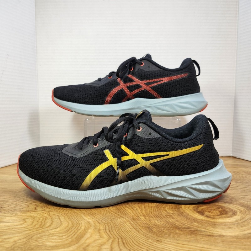 Asics Shoes Mens 9.5 Versablast 2 Running Sneaker Black Yellow Red 1011B334 gallery