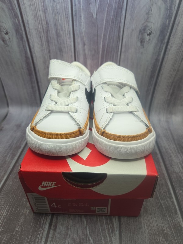 Nike Baby Shoes US. Size 4C Infant DA5382-102 White/Black/Gold See Pictures gallery