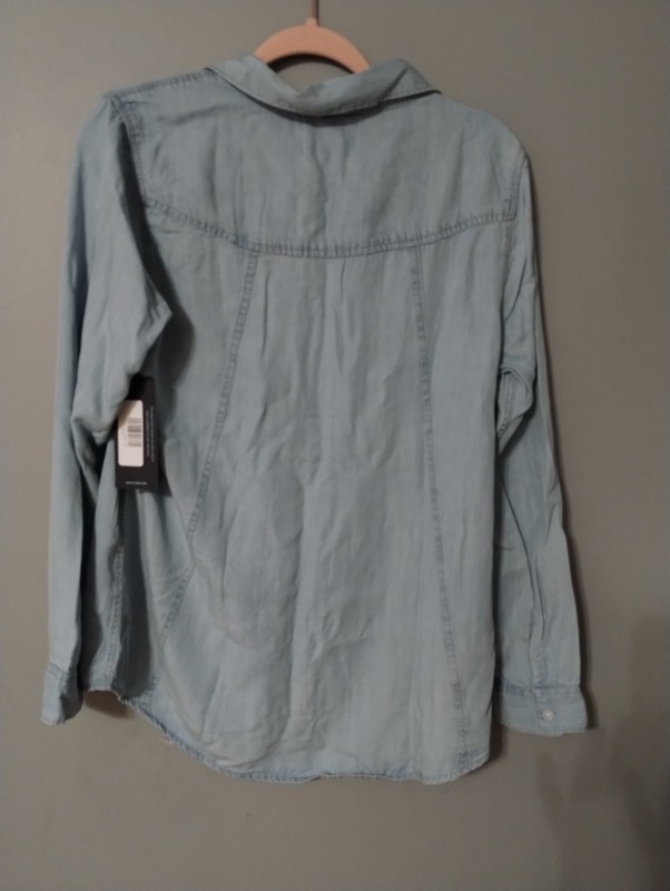 Thread And Supply Long Sleeve Tencel button up Blouse Medium gallery