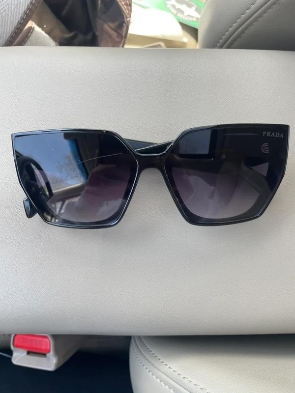 PRADA PR18WS Oversized Geometric Black Gradient Gray Sunglasses Women Designer gallery
