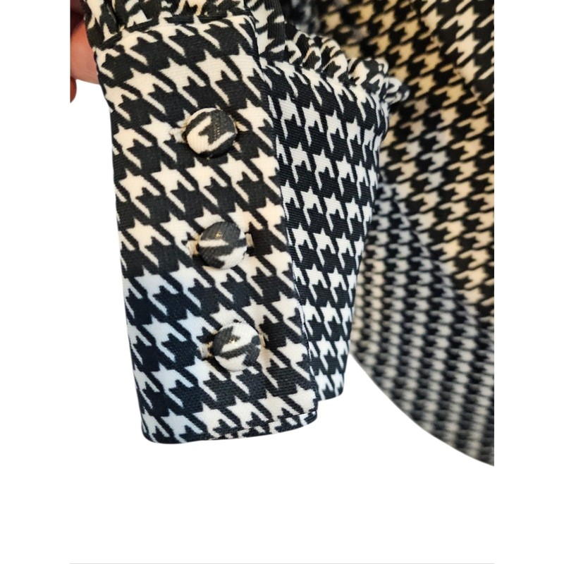 Ann Taylor Size M Black and White Houndstooth Long Sleeve Top gallery